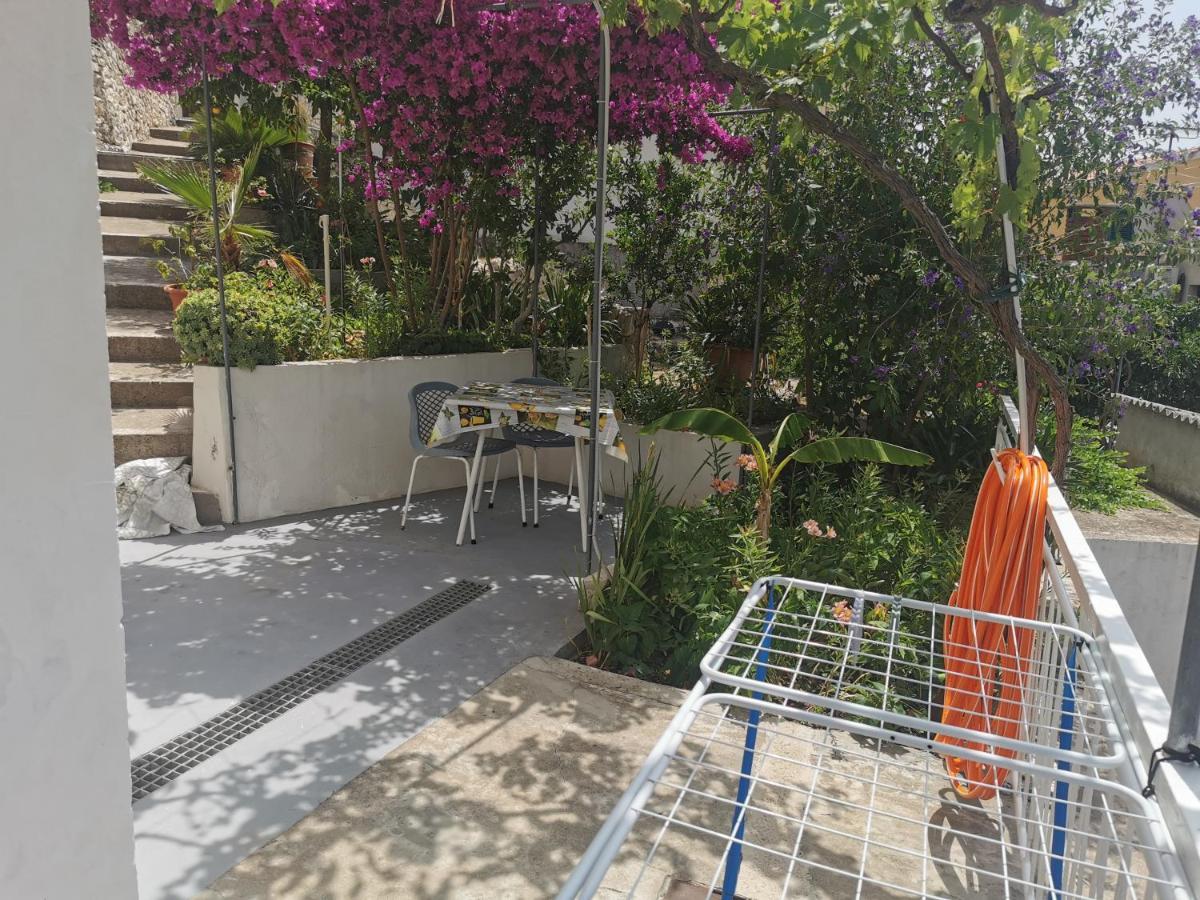 Apartman Tudor Kuzma Hvar Kültér fotó